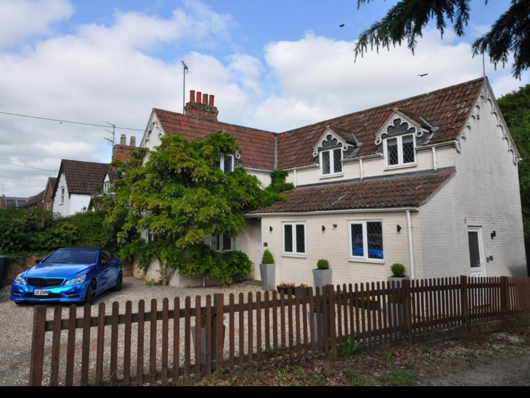 Eastfield Cottages Devizes Exterior photo